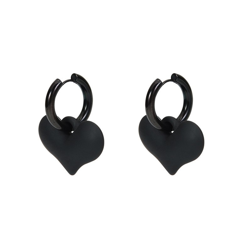 Black peach heart earrings, female earrings, heart-shaped European and American spades, fashionable and exaggerated, dark earrings that do not fade