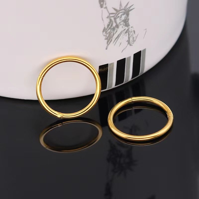 European and American 0.8 fine stud post titanium steel round earrings tongue ring nose ring stainless steel closed ring lip nail earrings puncture jewelry