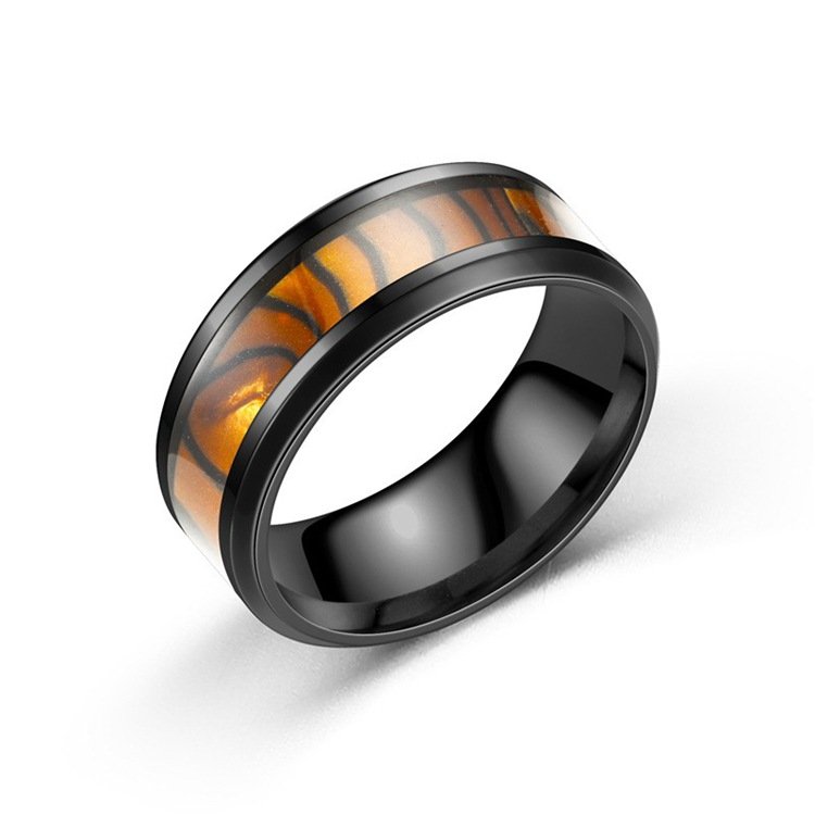 European and American fashion men's rings, shell titanium steel rings, black source stainless steel ring accessories