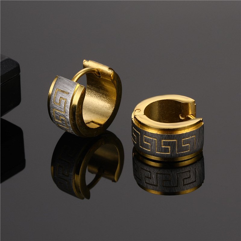 European and American fashion trend stainless steel earrings, Great Wall pattern earrings, personalized hip-hop titanium steel ear buckles earrings