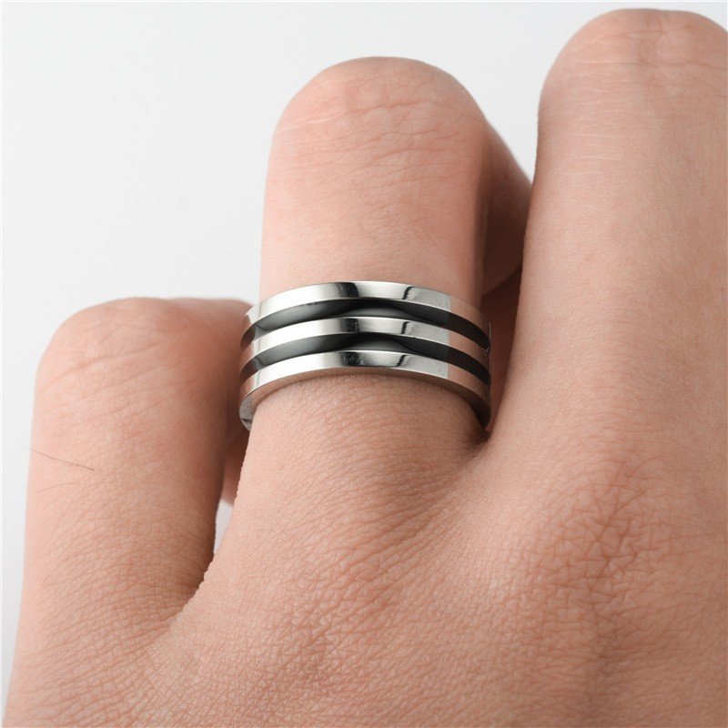 European and American niche non fading titanium steel men's ring retro fashion stainless steel ring with accessories