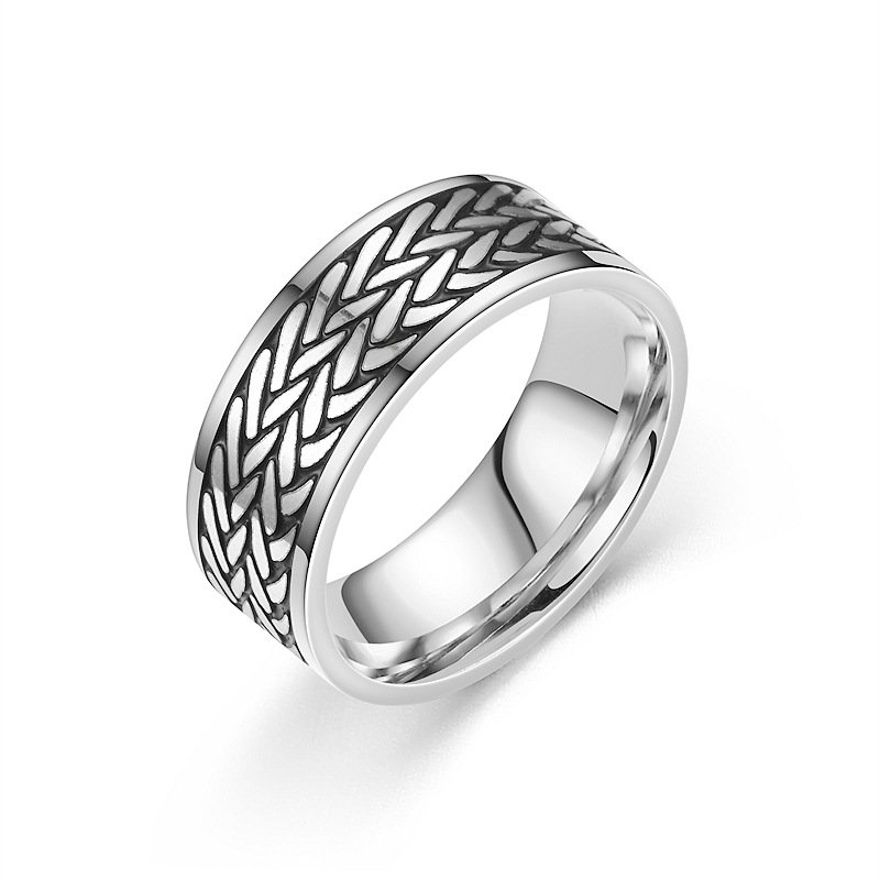 European and American retro style titanium steel ring, fashionable carving and oiling men's ring, Xiyin source