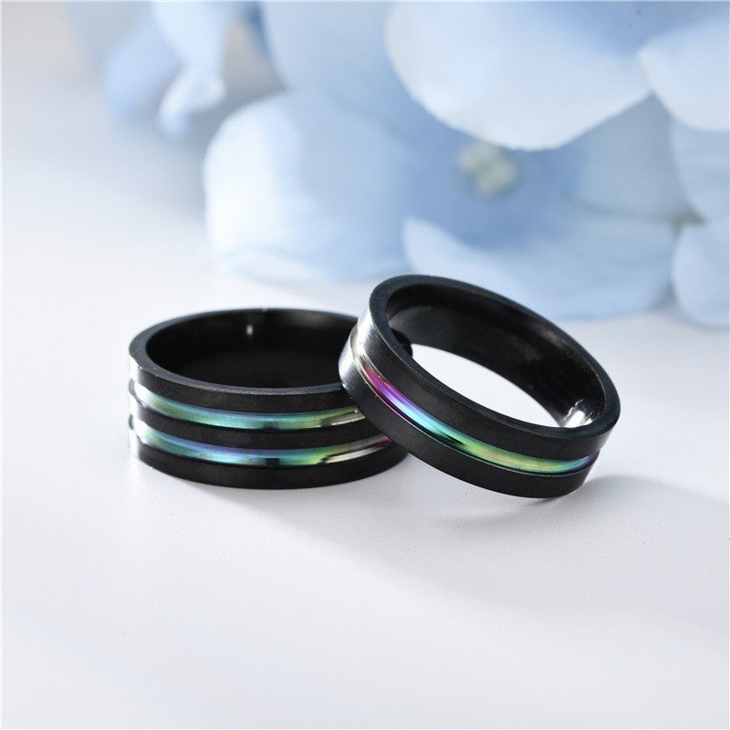 Explosive accessory titanium steel men's new black color two-color ring European and American fashion stainless steel couple ring