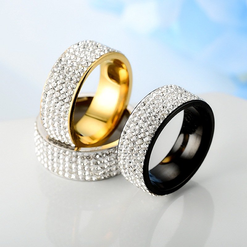 Explosive factory source of five row diamond rings, European and American fashionable stainless steel couple rings, jewelry