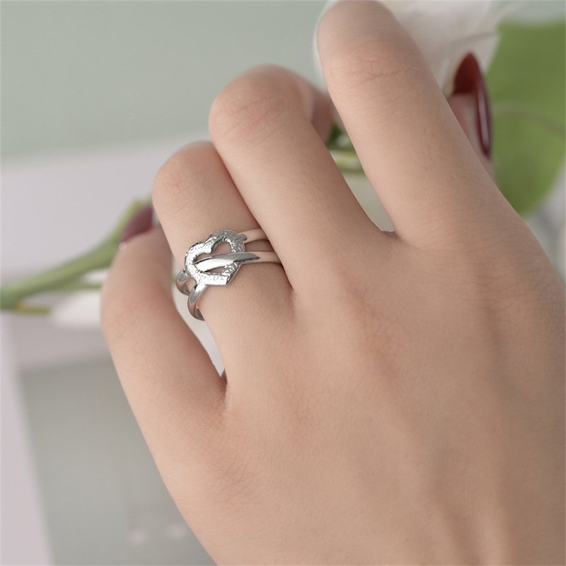 Explosive open titanium steel ring, trendy men and women, European and American retro style, stainless steel couple ring jewelry