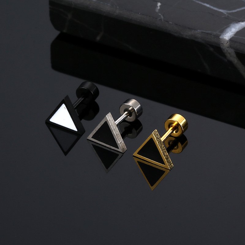 Fashionable Korean version popular titanium steel triangle stainless steel titanium steel drip oil earrings fashionable ear rod ear bone nails