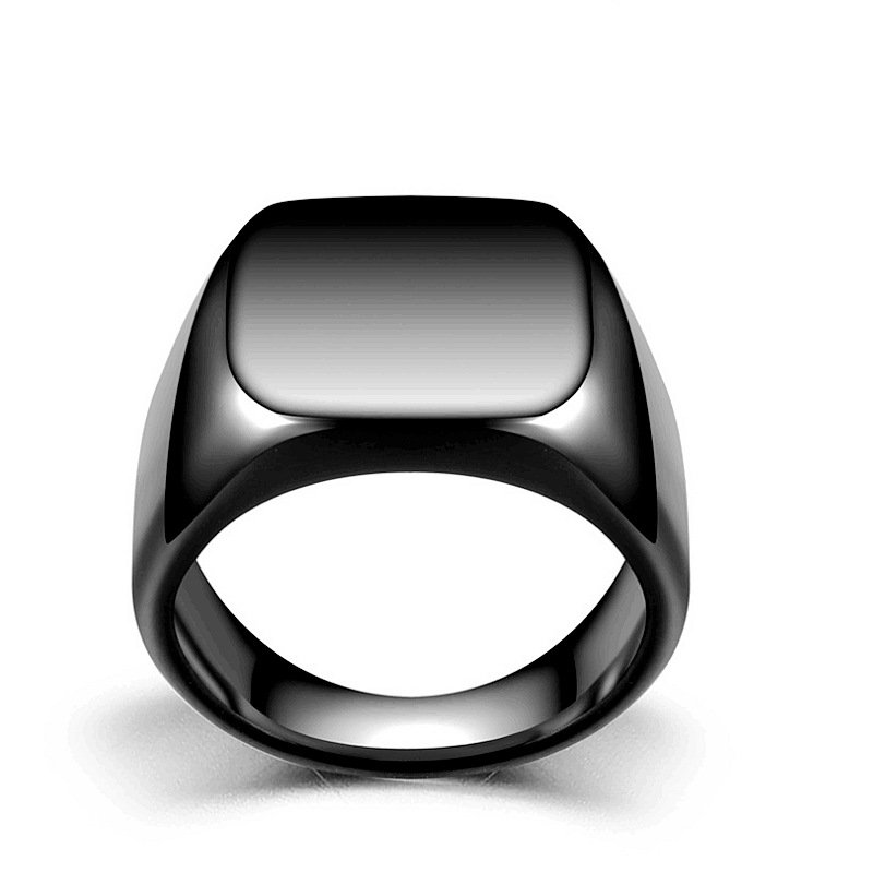 Hot selling accessories, European and American personalized titanium steel ring, men's retro stainless steel plain face ring