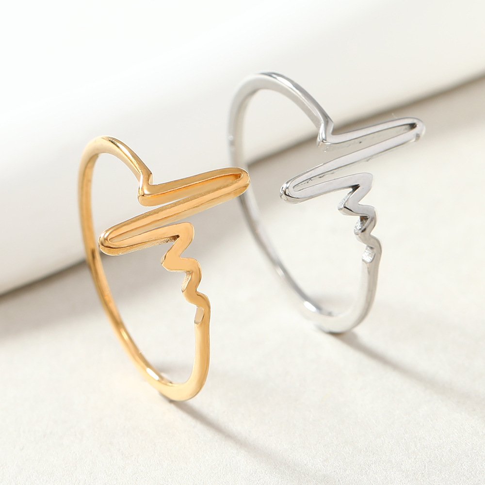 Hot selling cutting electrocardiogram titanium steel ring in Europe and America, fashionable and personalized titanium steel couple ring, stainless steel decoration