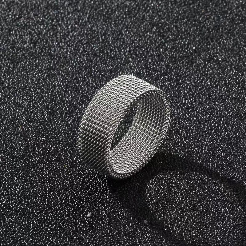 Hot selling stainless steel jewelry 8MM mesh ring, wide face variable shape titanium steel ring, trendy for men and women