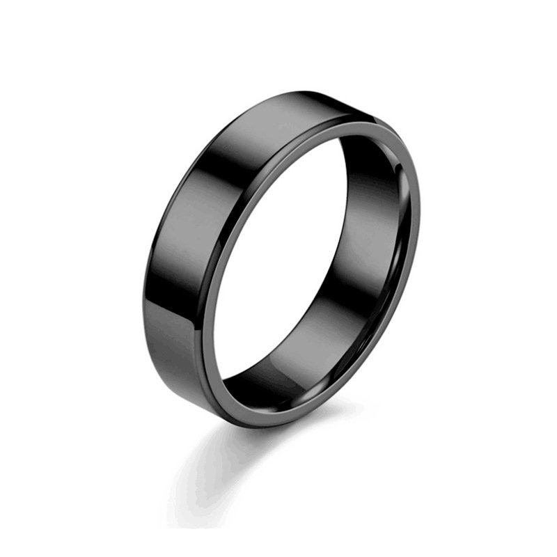 Hot selling titanium steel smooth couple ring, European and American men's ring, 2 yuan store stall accessory