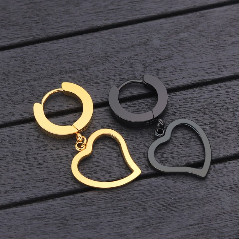 Korean style fashionable titanium steel round circle earrings, stainless steel gold-plated peach heart shaped ear buckles, trendy for men and women