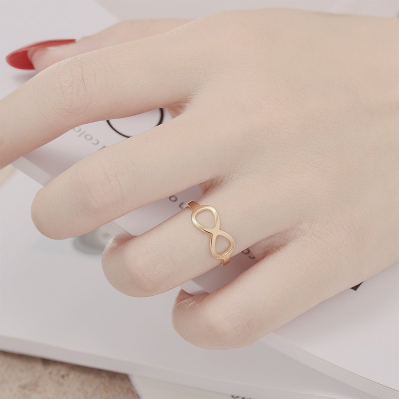 Korean version of light luxury design with a stylish opening titanium steel ring, women's European and American niche ring jewelry