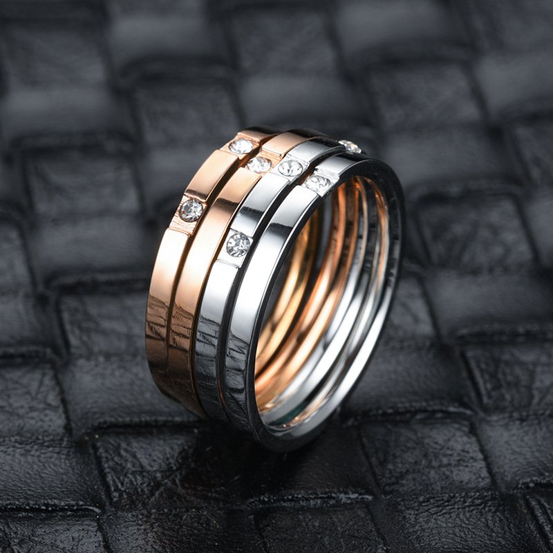 Korean version of niche titanium steel diamond studded ring for women, versatile and fashionable, non fading rose gold tail ring, joint ring