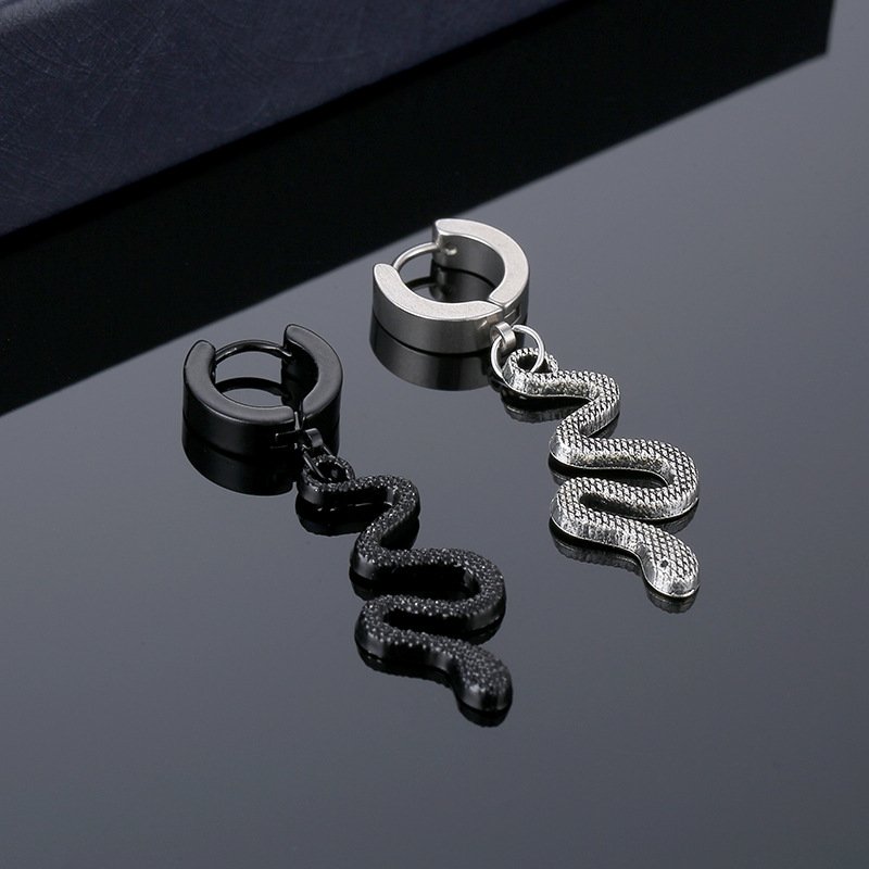 Korean version snake shaped stainless steel ear studs, personalized earrings, titanium steel ear bone studs, earrings, and earrings