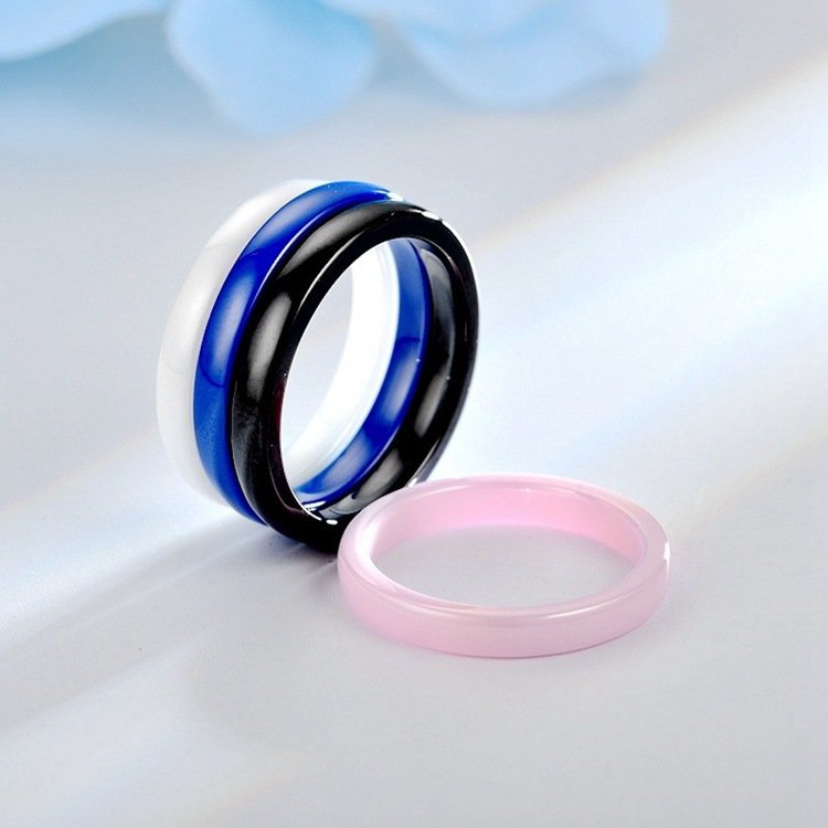 Minimalist and niche 3mm ceramic curved smooth ring for European and American couples, Korean version of minimalist women's joint tail ring