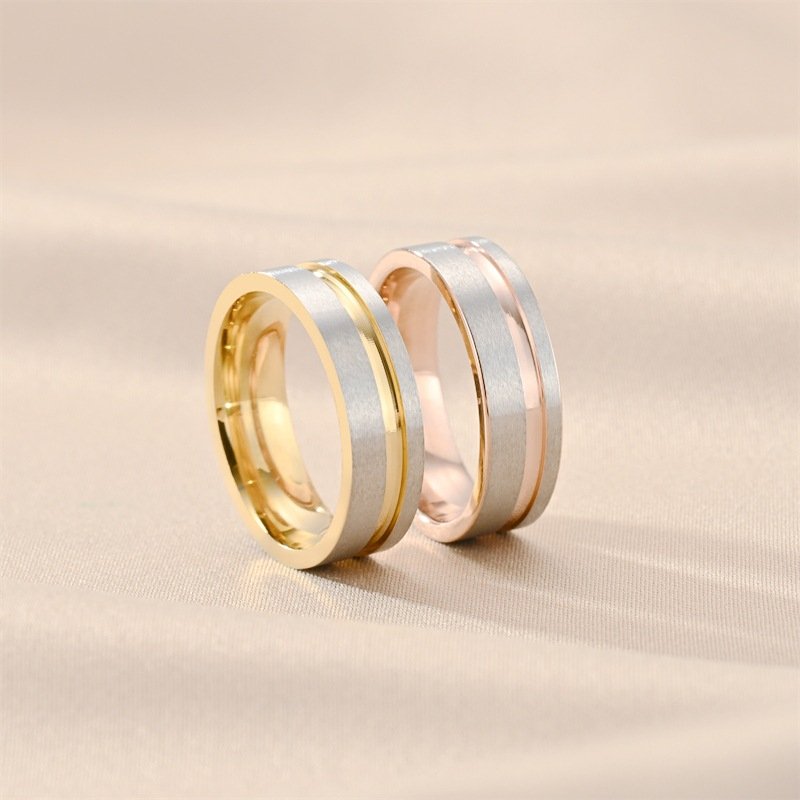 New European and American Titanium Steel Matte Two tone Ring for Men's Fashion and Versatile Couple Pair Ring