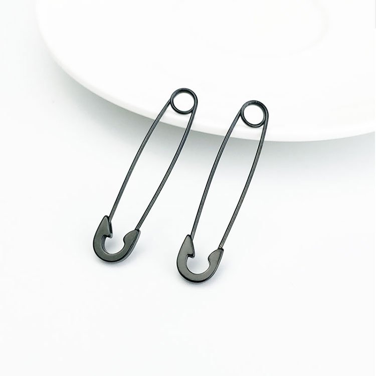 New Japanese and Korean style simple and trendy men's and women's stainless steel pin earrings titanium steel creative paper clip earrings