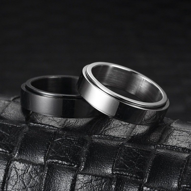 New explosive stainless steel rotatable ring, titanium steel couple ring, Japanese and Korean minimalist rotating ring