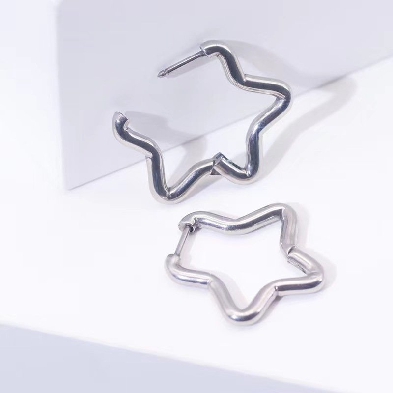 Personalized pentagram stainless steel earrings with pierced titanium steel fashion trend earrings