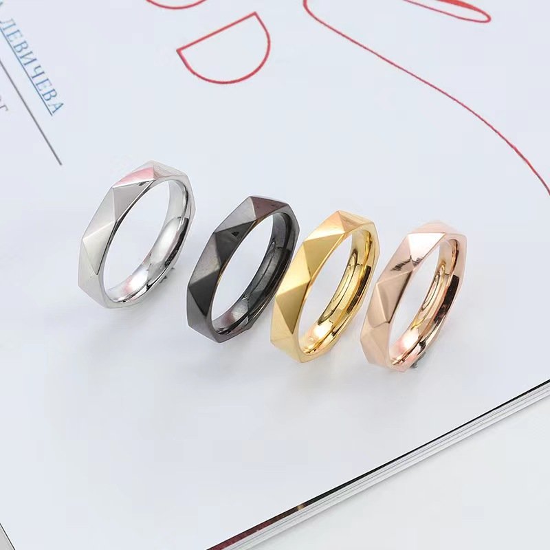 Stainless Steel 4MM Personalized Jewelry Batch Flower Irregular Grinding Diamond Titanium Steel Ring Couple Ring Manufacturer