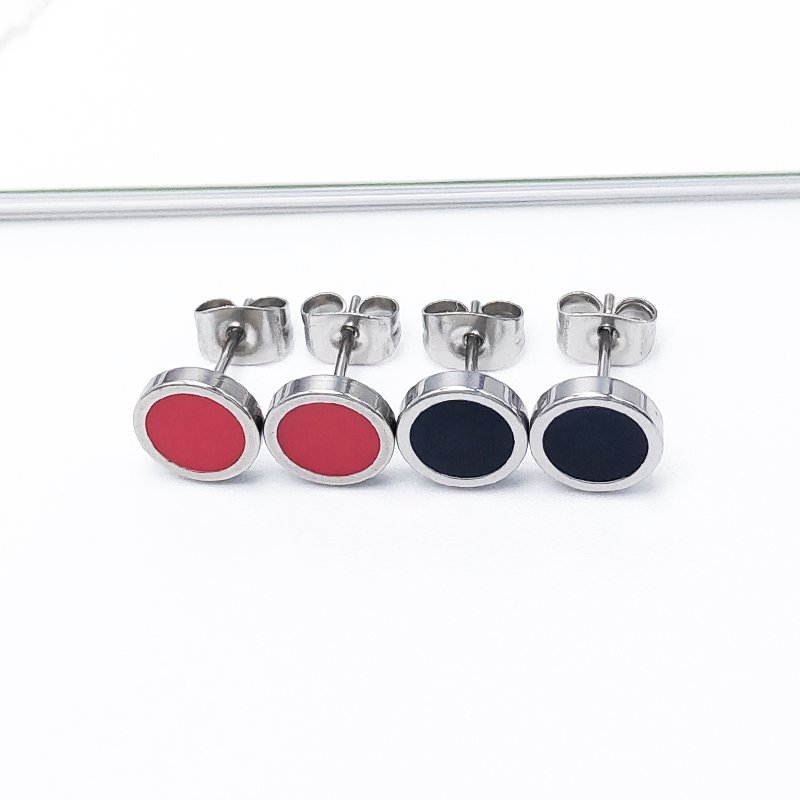 Titanium steel earrings for men 2021 new trend Japanese and Korean hip-hop single personality simple black feminine earrings