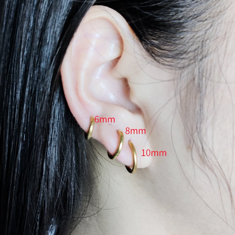 Titanium steel earrings for trendy men and women, small round earrings that do not fade, 1.6mm earrings, earrings, bone rings, gold, niche ear buckles