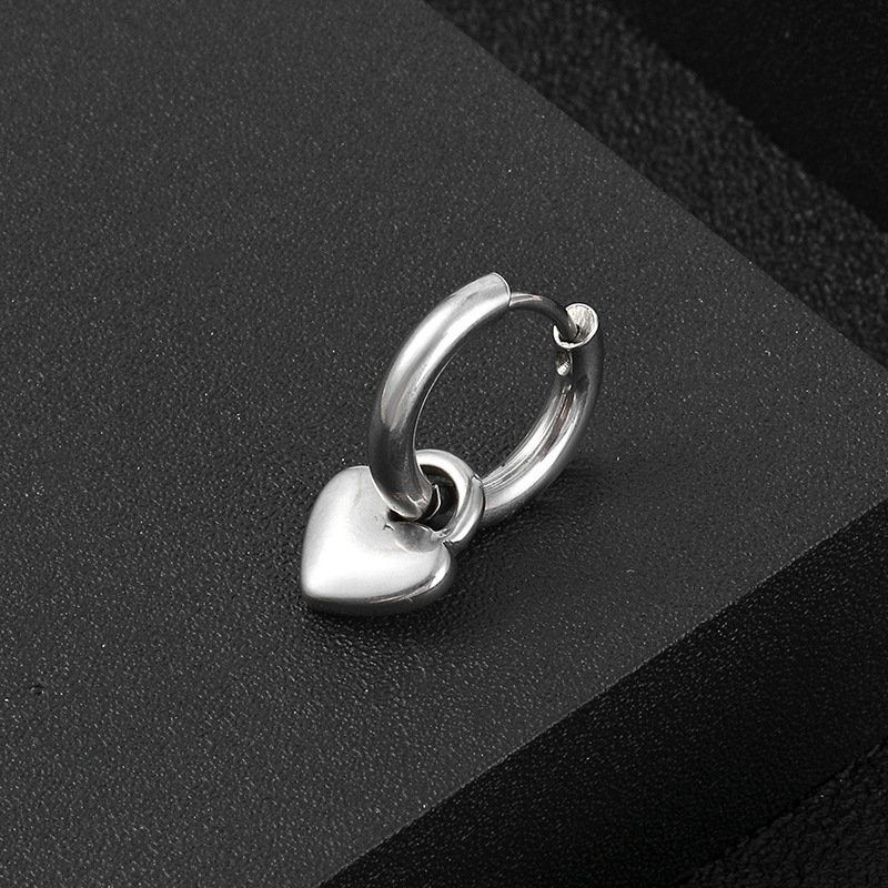 Titanium steel heart-shaped round wire earrings, stainless steel earrings, Korean version earrings, fashionable and simple ear bone buckle