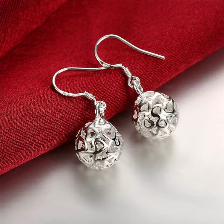 925 silver earrings, female hollow ball geometric earrings, fashionable and simple European and American foreign trade jewelry manufacturers