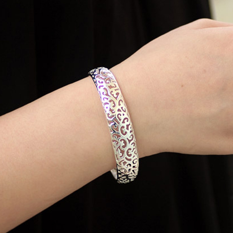 925 silver plated bracelet with female hollow flower mouth, fashionable and simple Japanese and Korean silver jewelry