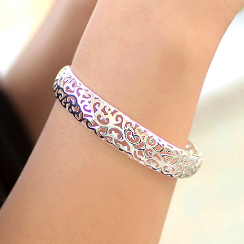 925 silver plated bracelet with female hollow flower mouth, fashionable and simple Japanese and Korean silver jewelry