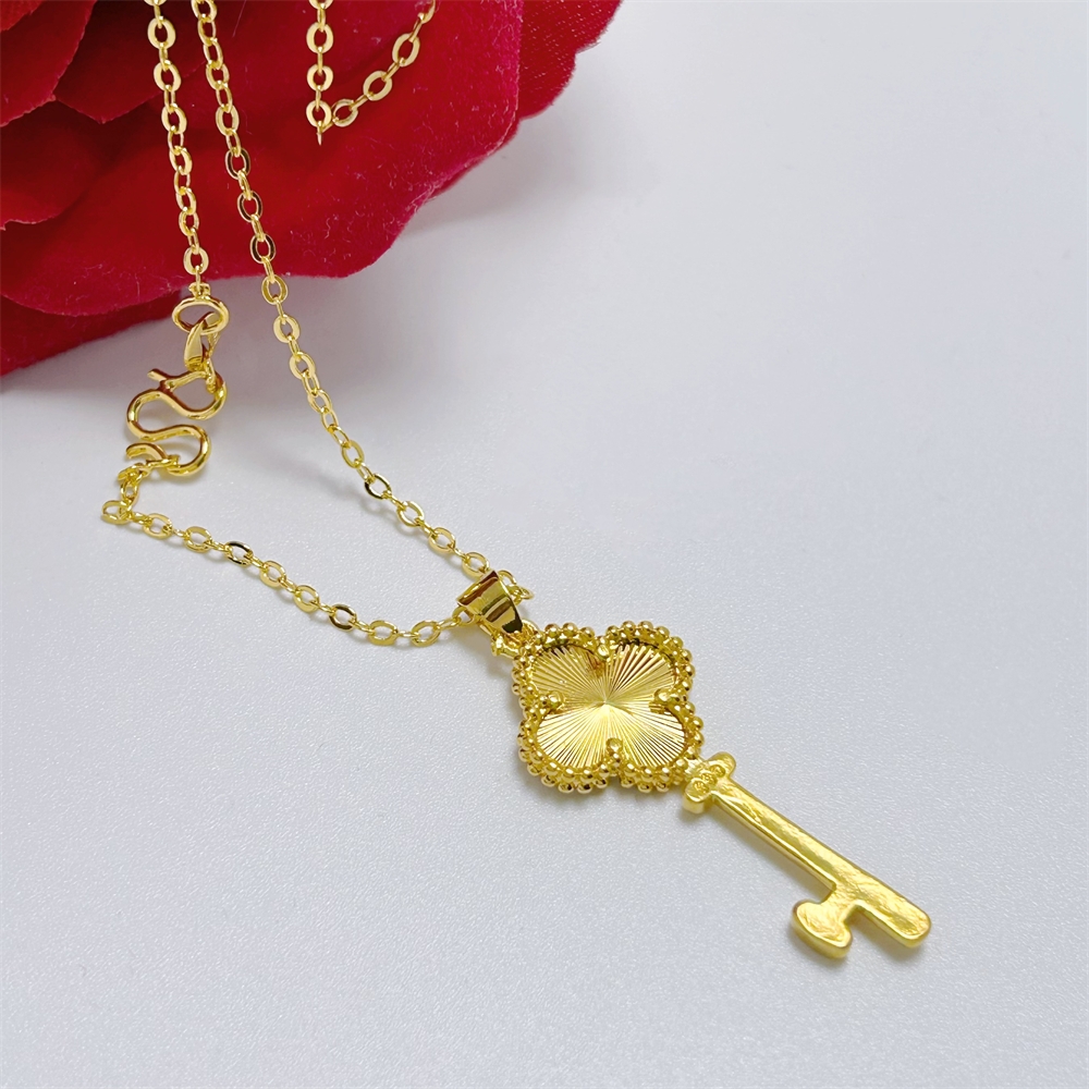 Sand gold necklace, female flower key pendant, collarbone chain, fashionable necklace, gold-plated Korean version