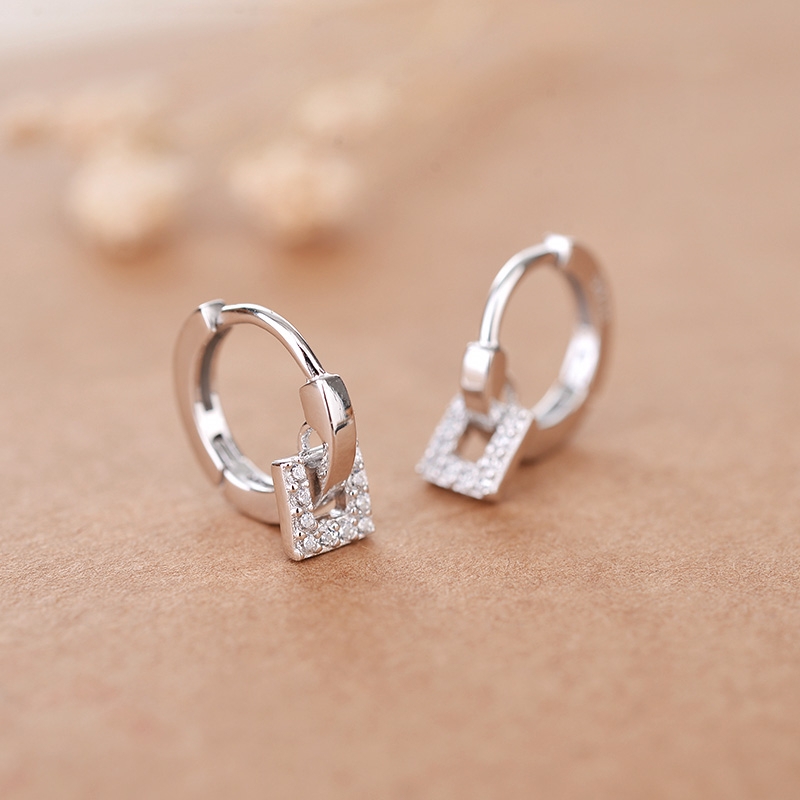 Silver earrings, women's micro inlaid zircon geometric square earrings, earrings, Korean version, cool and elegant style, ear buckles, high-end earrings