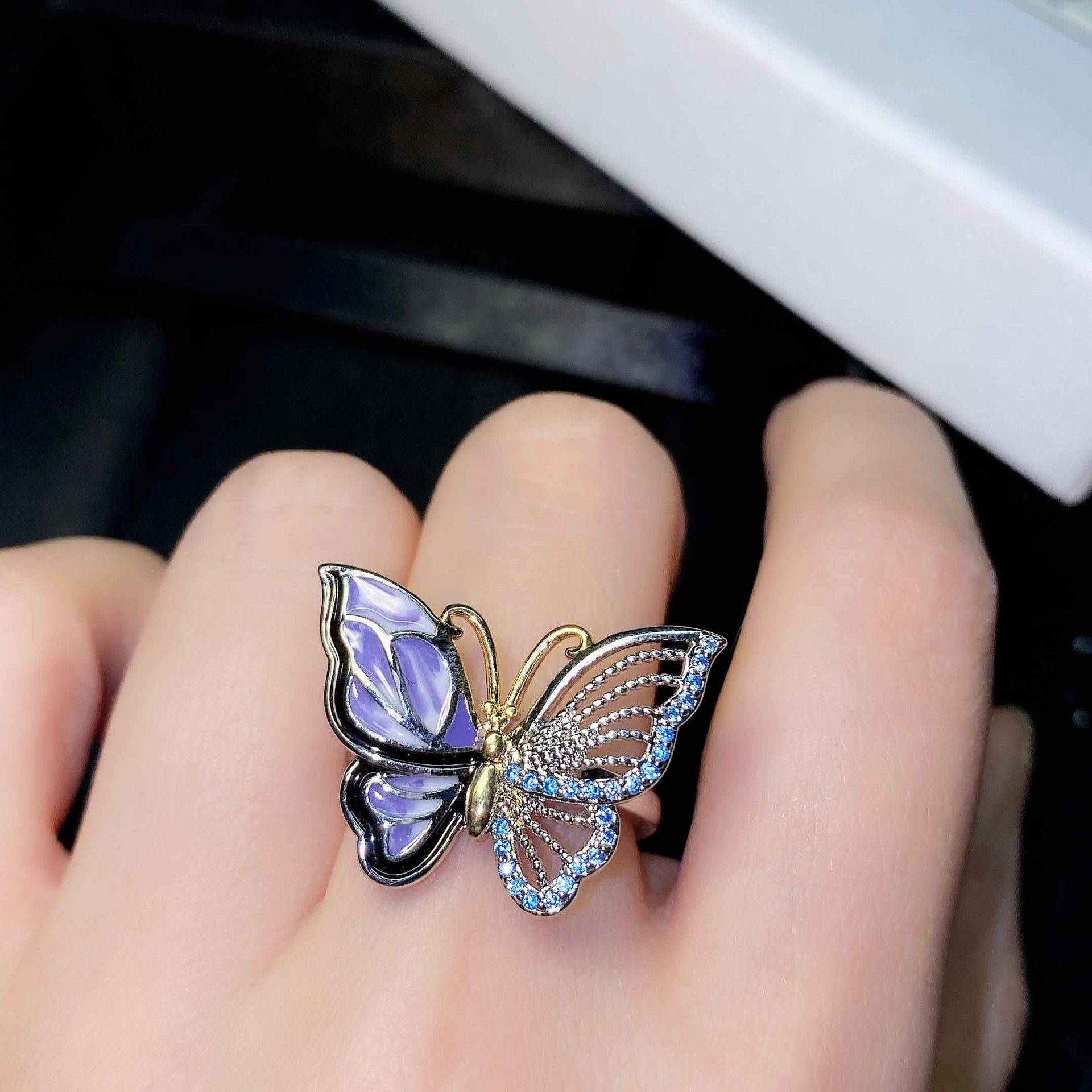 Senior designer's super fairy sweet goddess exquisite ins hollow out diamond inlaid enamel butterfly ring for women