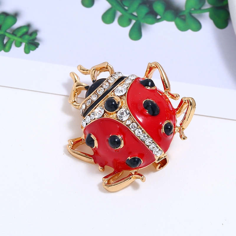 Original personalized insect animal water diamond brooch breast flower