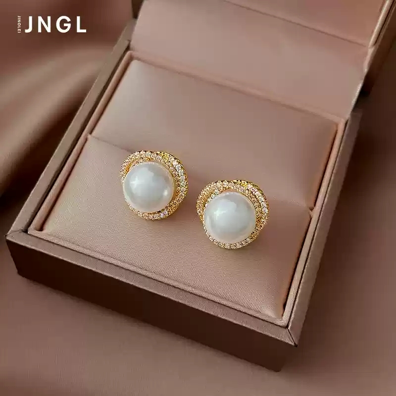 Spiral pearl earrings [925 silver stud post]