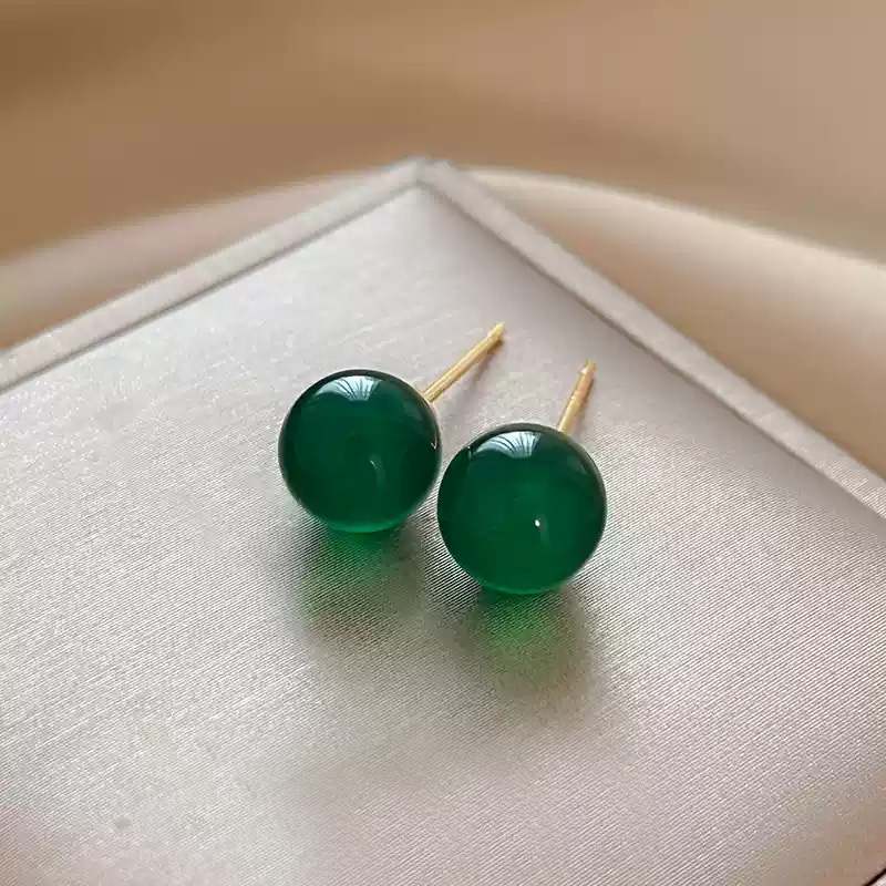 Emerald earrings [small size] 8MM