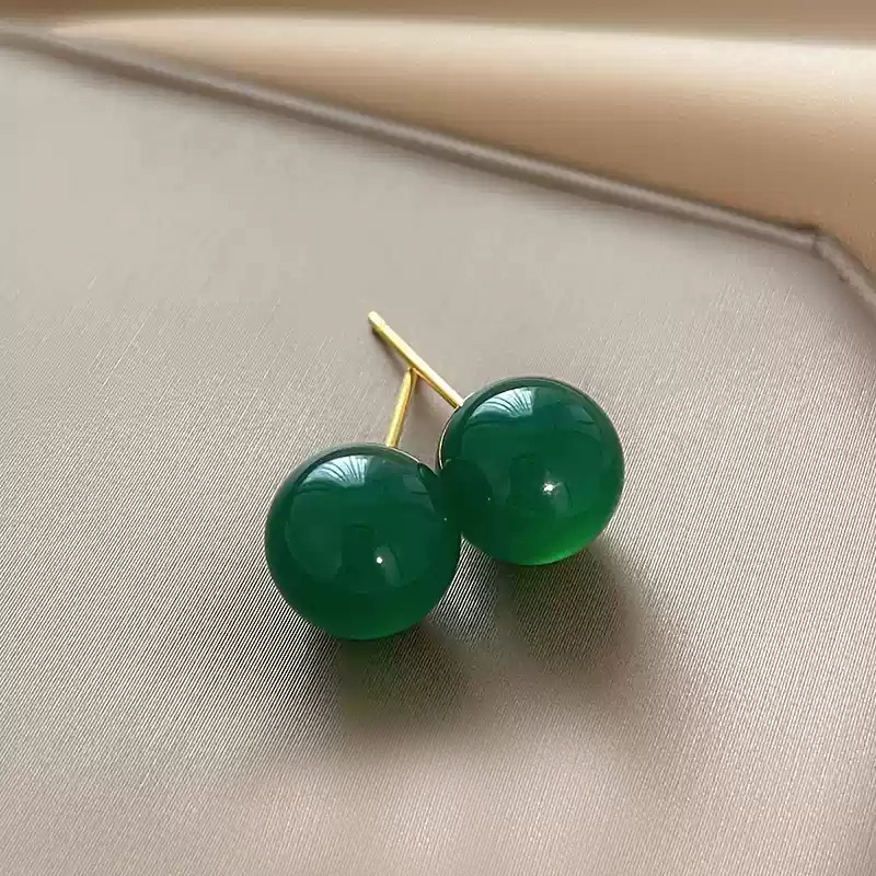 Emerald Ear Nails [Medium] 10MM