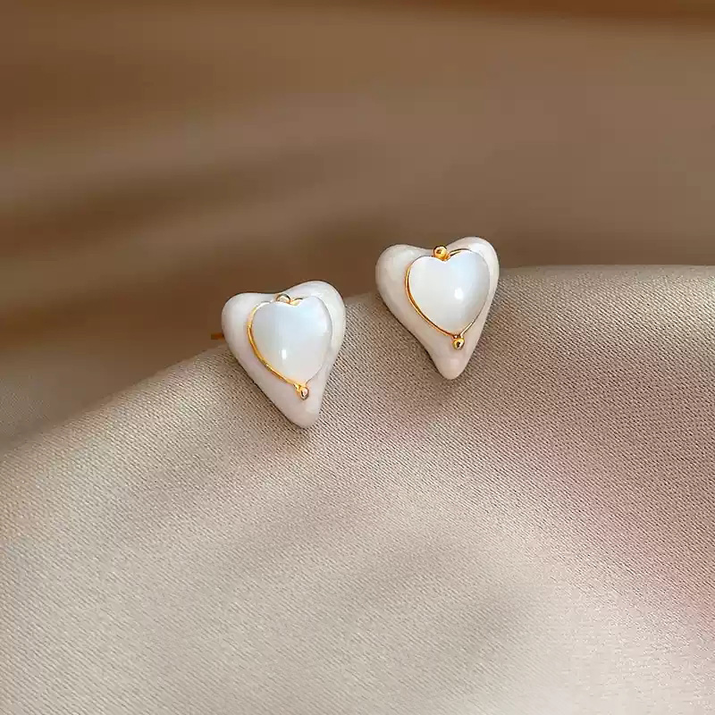 French elegant heart-shaped earrings~