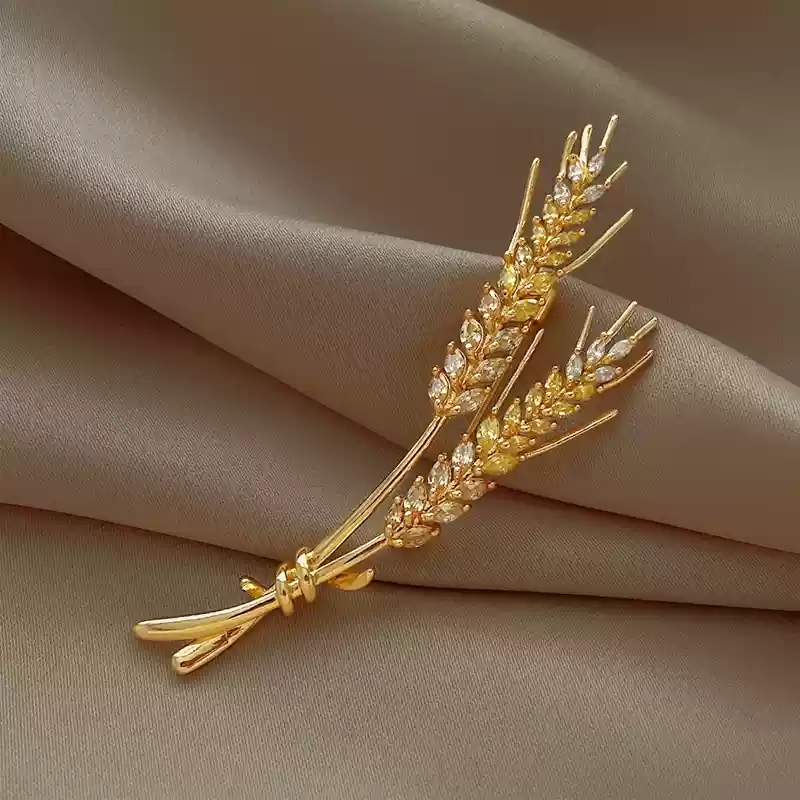 Golden wheat ear brooch