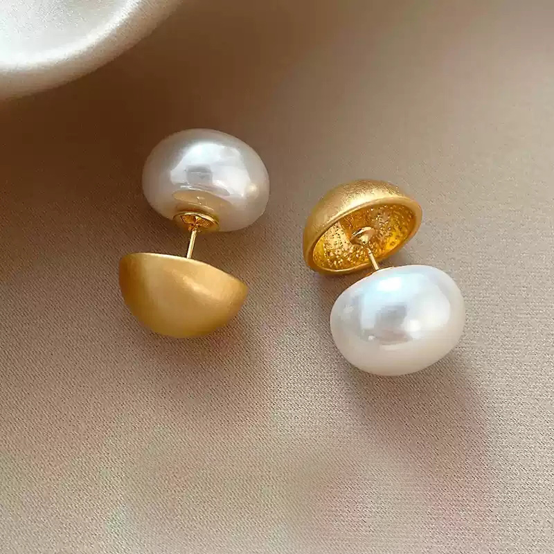 Two wearing pearl earrings/925 silver stud posts, one pair