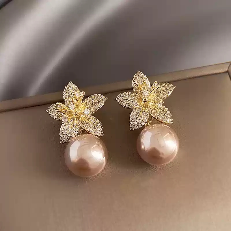 Micro studded champagne colored pearl earrings