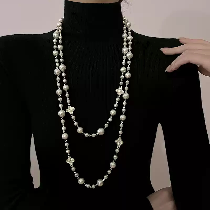 Pearl long sweater with a chain length of approximately 156CM