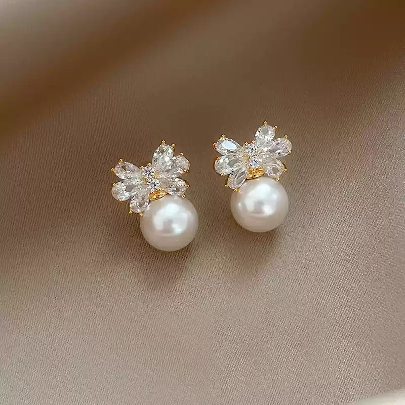 Butterfly zircon pearl earrings~