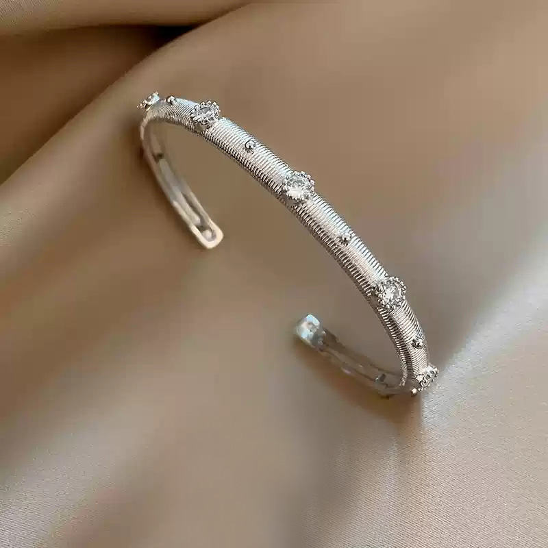 Silver brushed zircon bracelet