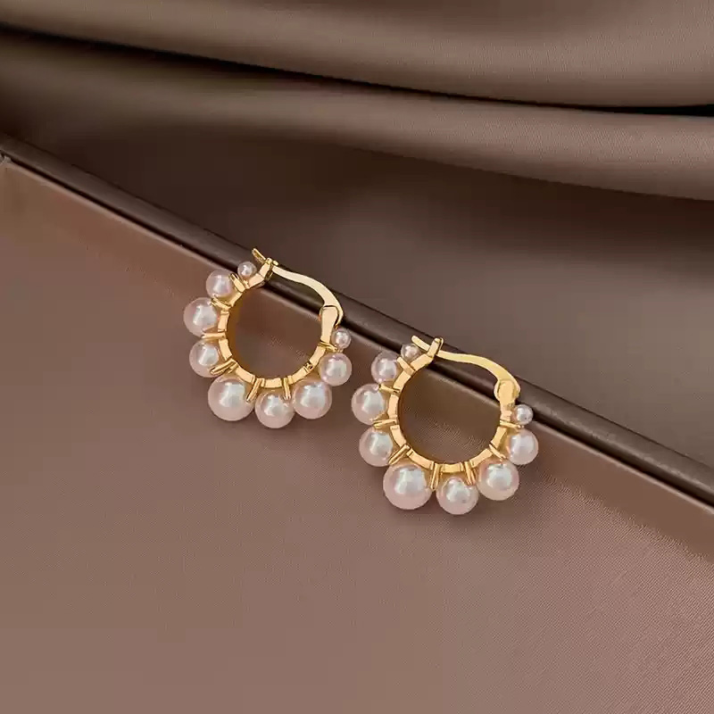 Golden Pearl Earrings