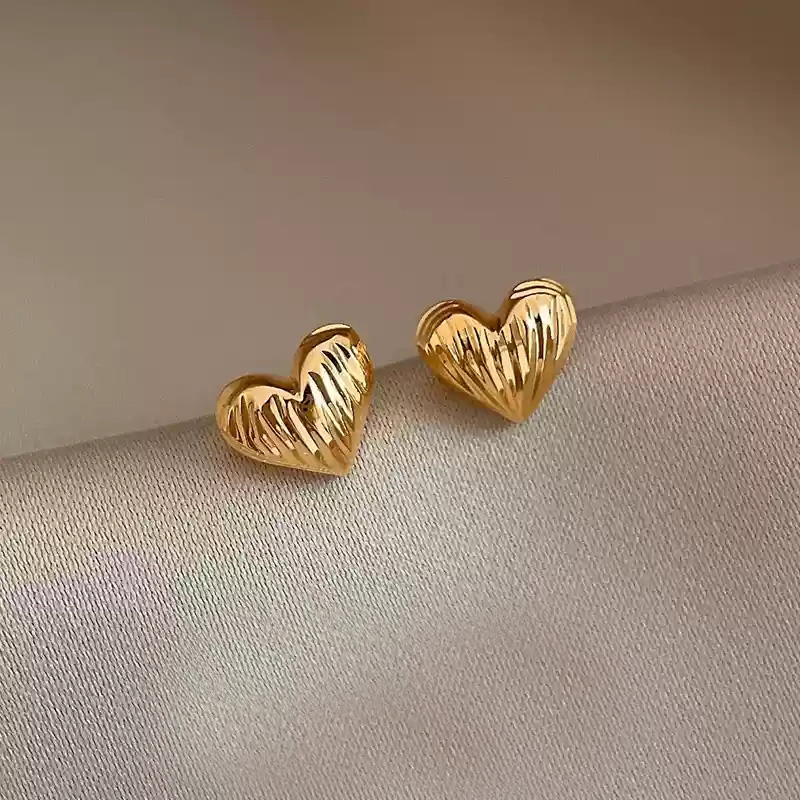 Golden Love Earnail [Same as Rose Story]