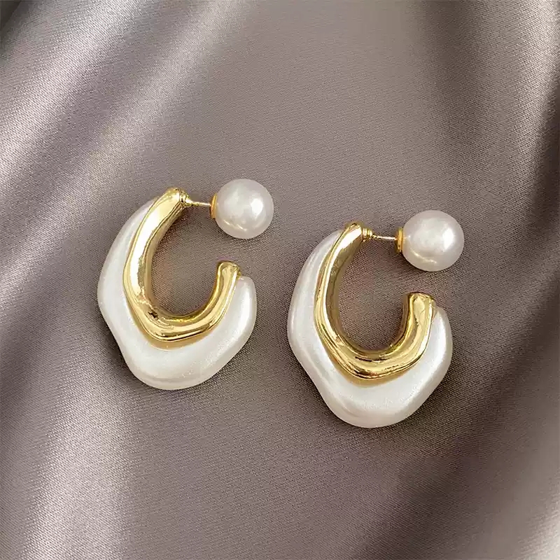 Pearlescent shaped earrings