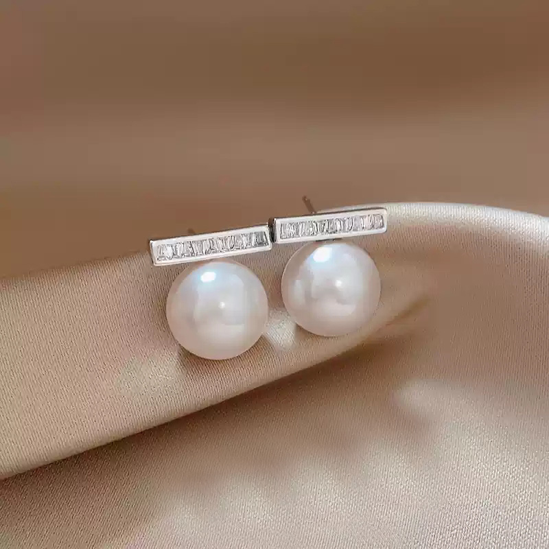 Silver pearl earrings [925 silver stud post]