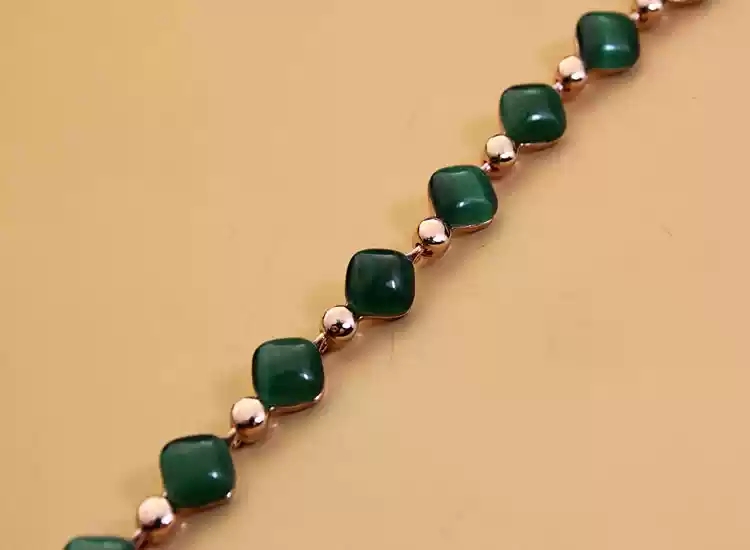 Green bracelet 101174.2.58