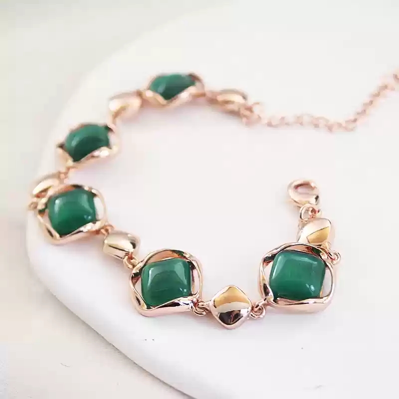 Hollow out green bracelet 109148.2.56